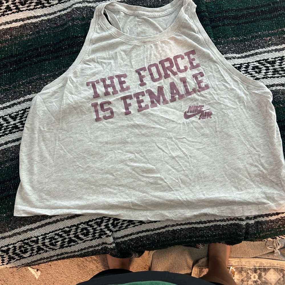 Nike Women's Light Gray Tank Top with Purple Print